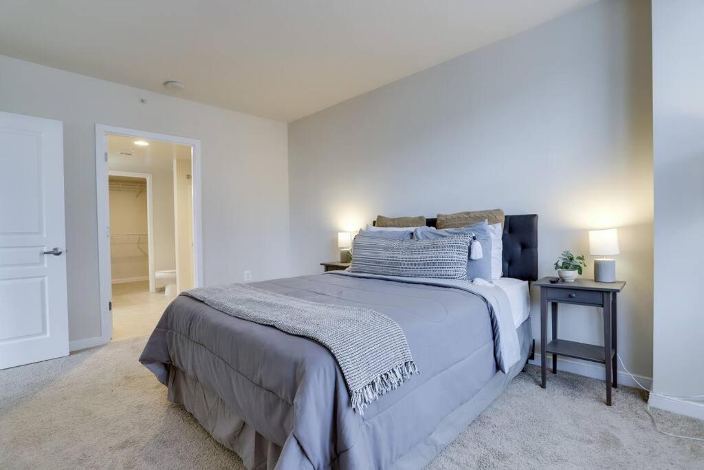 Fantastic 2 Bedroom Condo At Pentagon City Arlington Esterno foto
