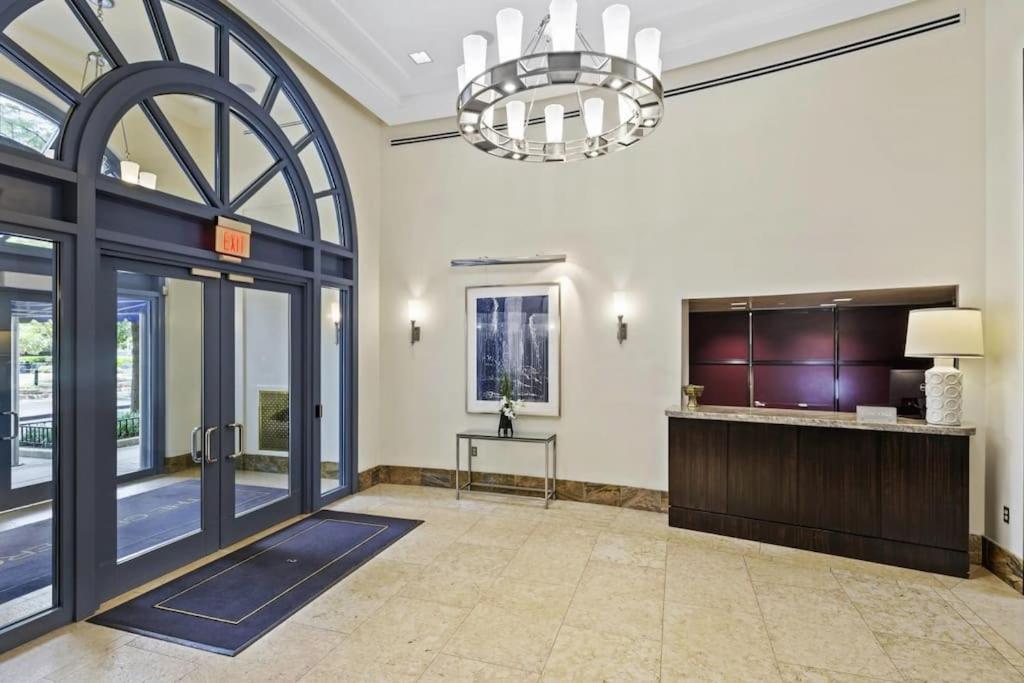 Fantastic 2 Bedroom Condo At Pentagon City Arlington Esterno foto