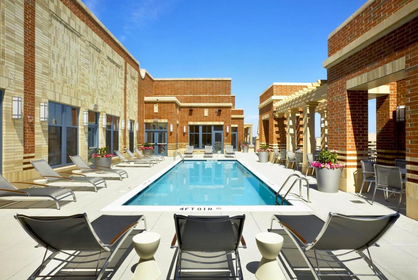Fantastic 2 Bedroom Condo At Pentagon City Arlington Esterno foto